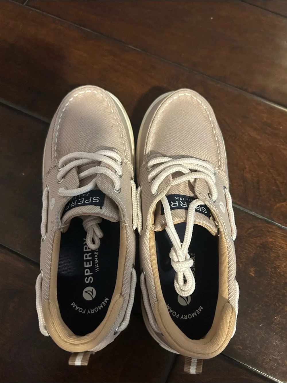 Sperry kids youth size 2  Beige Canvas Boat Shoes with Navy